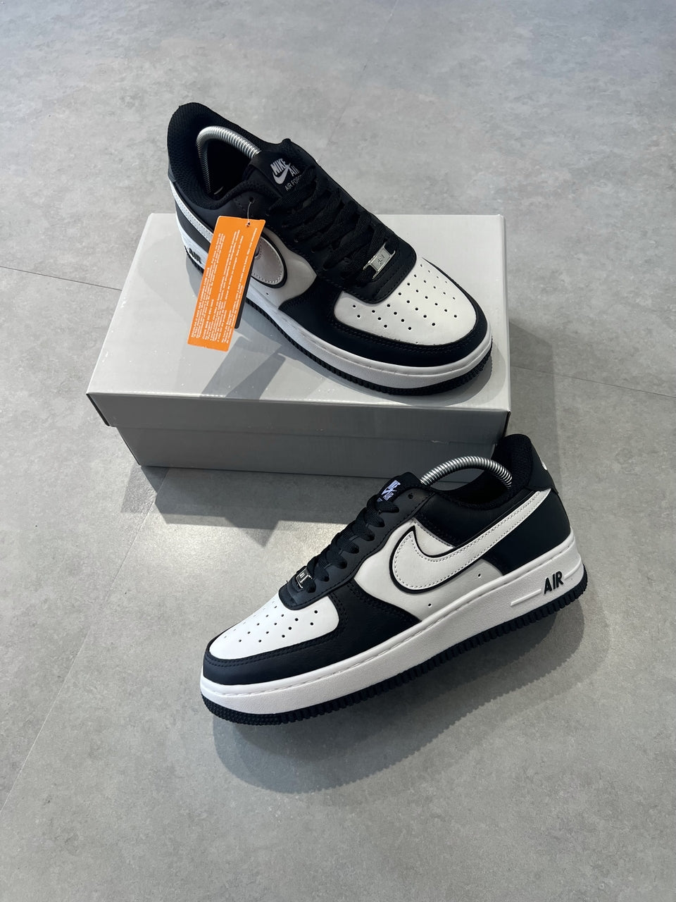 TÊNIS NIKE AIR FORCE 1 - PANDA