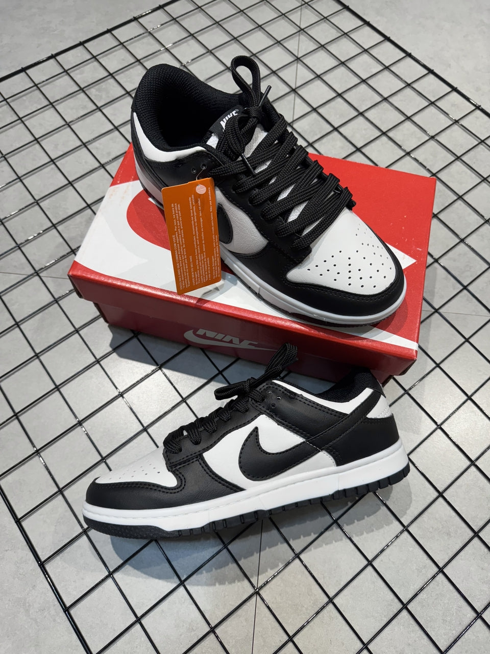 TÊNIS NIKE DUNK LOW - PANDA