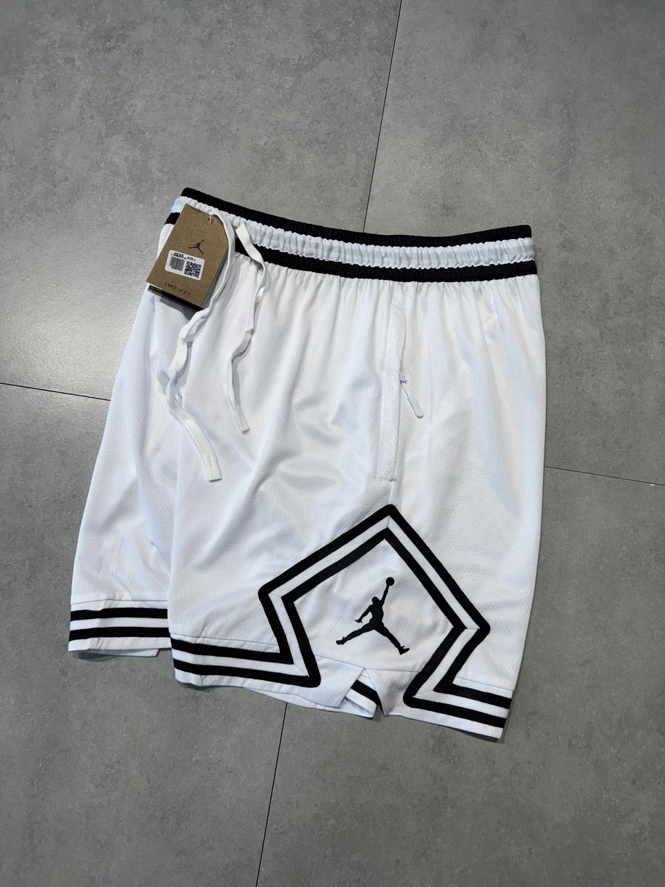 BERMUDA JORDAN DIAMOND - DRY FIT