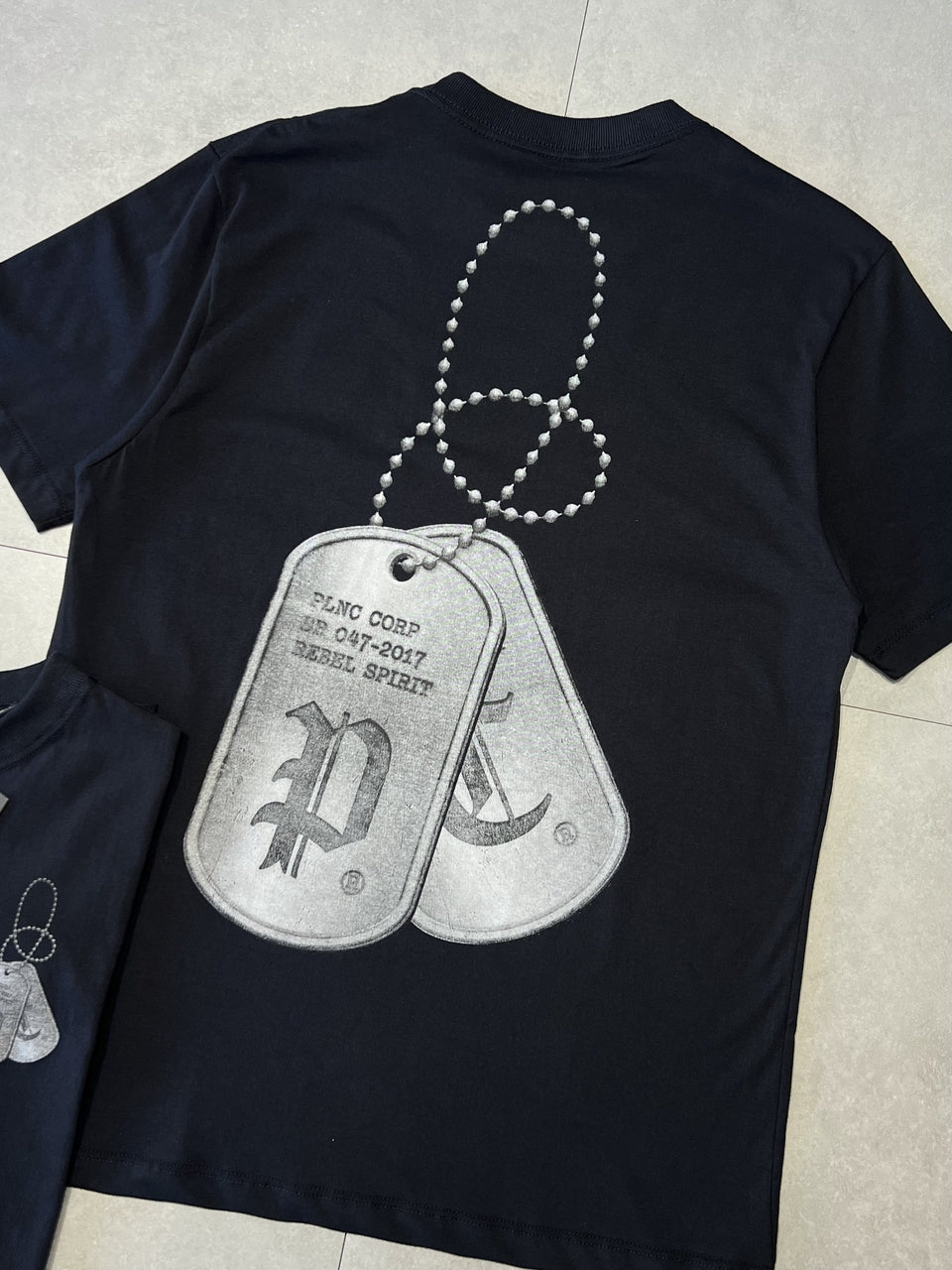 CAMISETA PLANO C "DOGTAG"