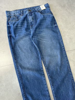 CALÇA JEANS RETA "BASIC BLUE" - 7575