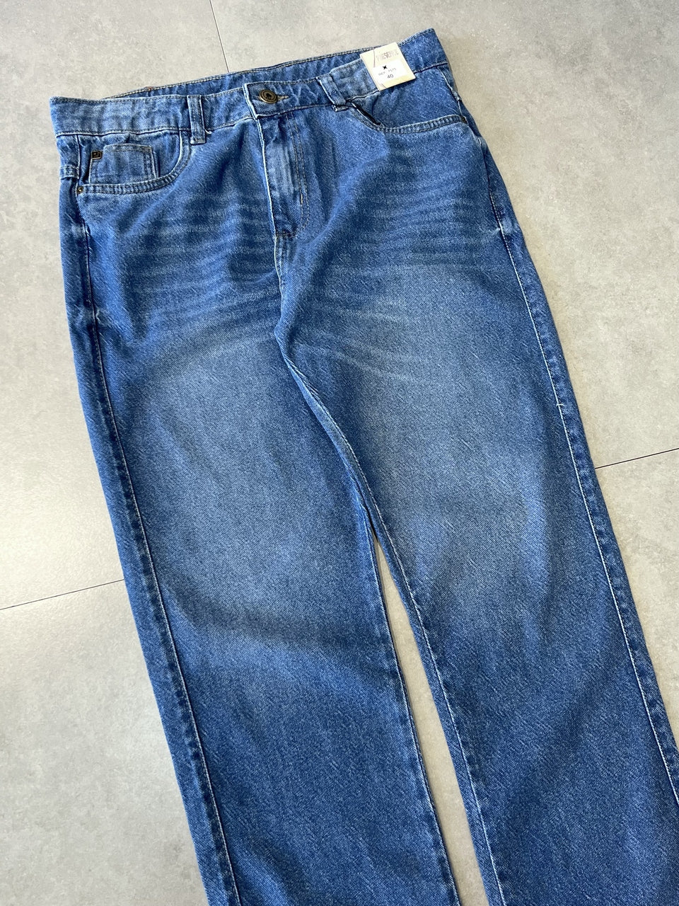 CALÇA JEANS RETA "BASIC BLUE" - 7575