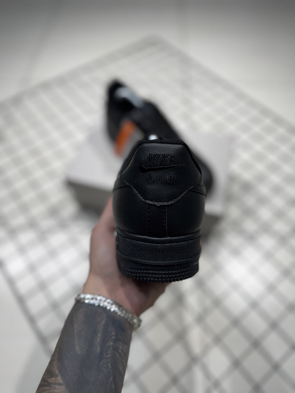 TÊNIS NIKE AIR FORCE 1 - TRIPLE BLACK