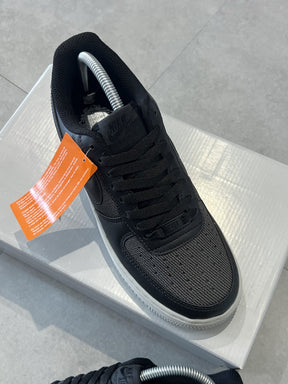TÊNIS NIKE AIR FORCE 1 - DARK KNIT