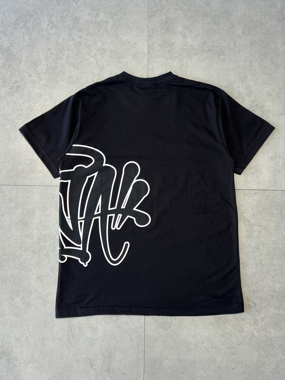 CONJUNTO SYNA WORLD LOGO