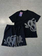 CONJUNTO SYNA WORLD LOGO