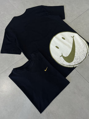 CAMISETA NIKE SMILE