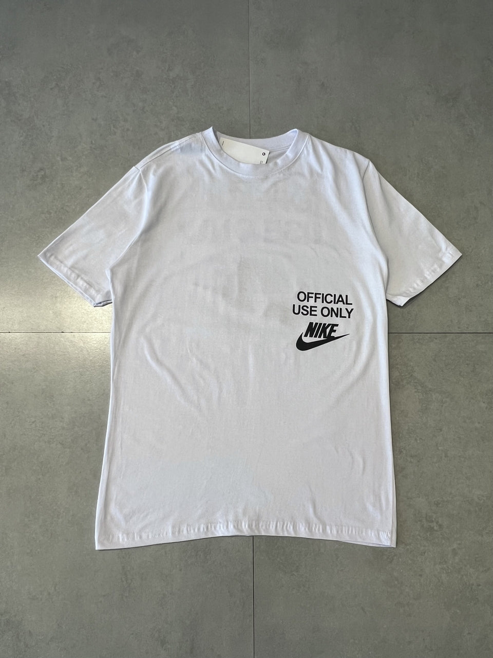 CAMISETA NIKE ONLY