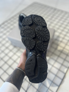 TÊNIS NEW BALANCE 1000 - BLACK CAT
