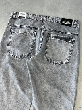 CALÇA JEANS RETA "LIGHT GREY" - 7579