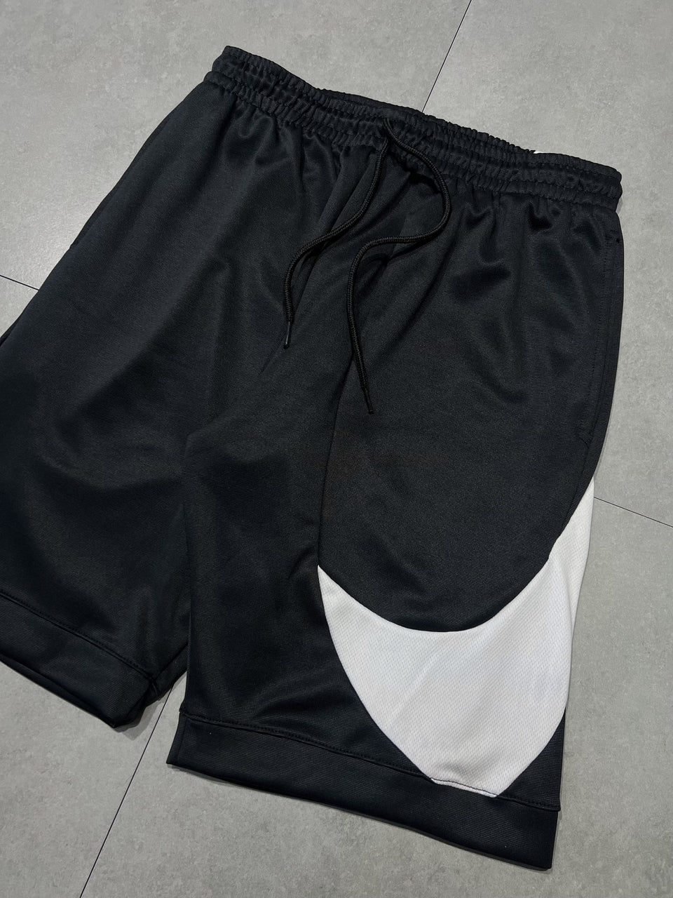 BERMUDA NIKE BIG SWOOSH