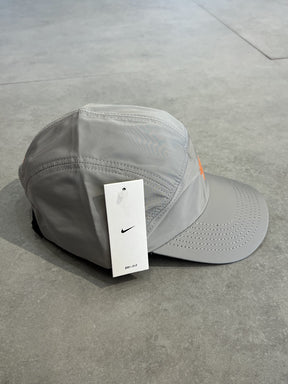 BONÉ NIKE x NOCTA COLOR - CINZA