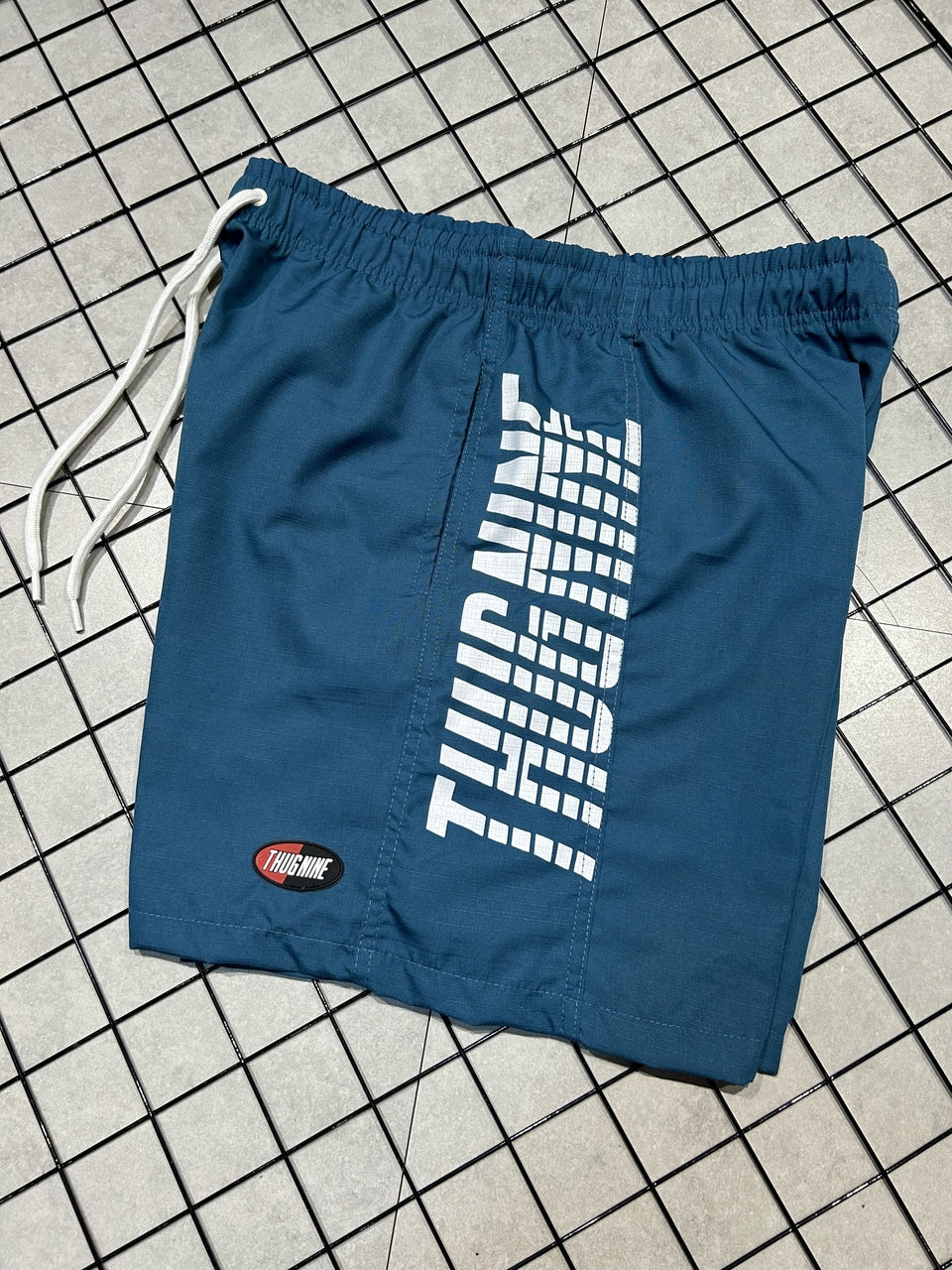 BERMUDA THUG NINE