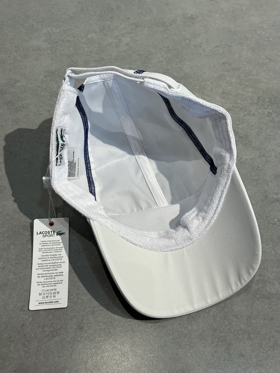 BONÉ LACOSTE COLORBLOCK - BRANCO