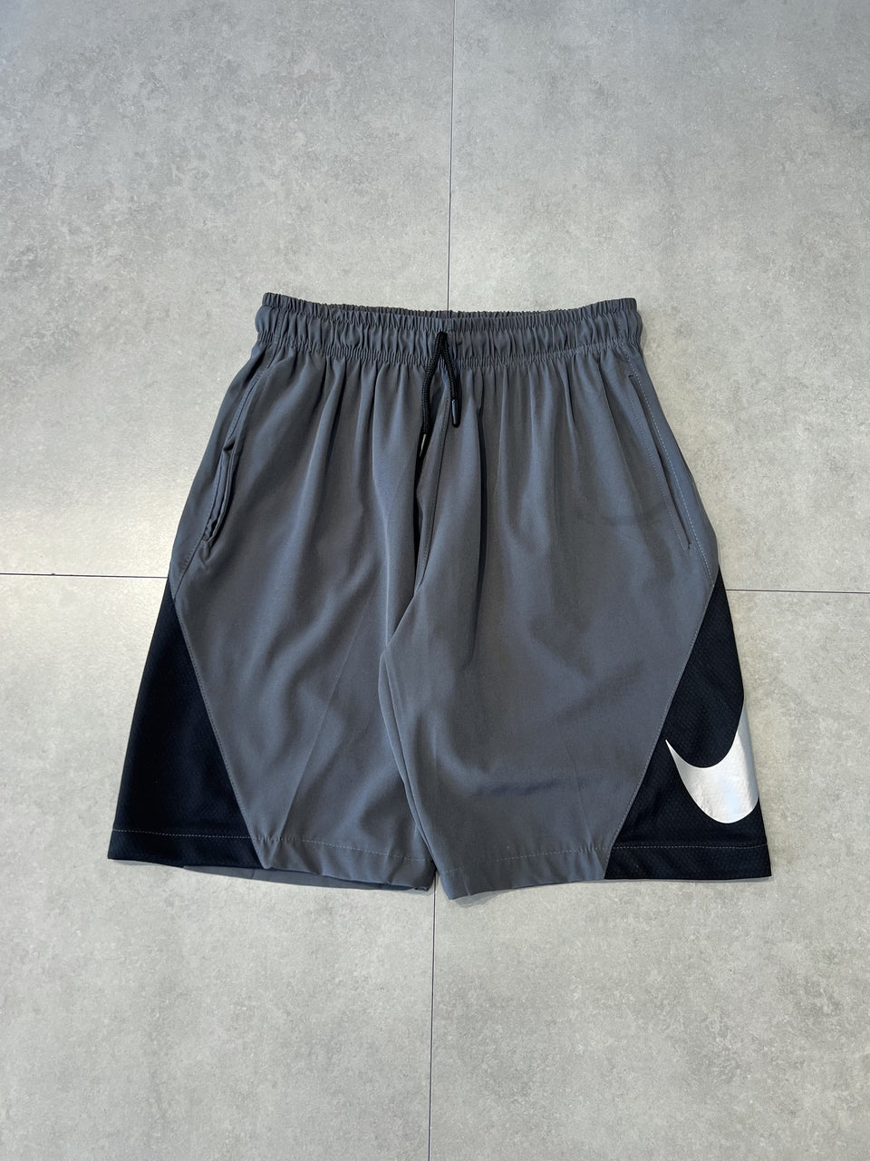 BERMUDA NIKE MID SWOOSH 2.0