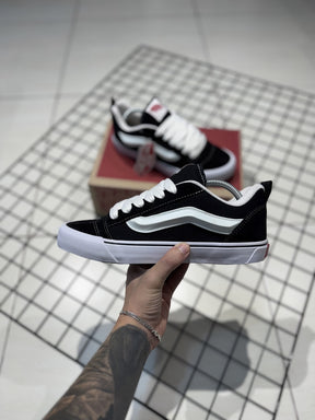 TÊNIS VANS KNU SKOOL