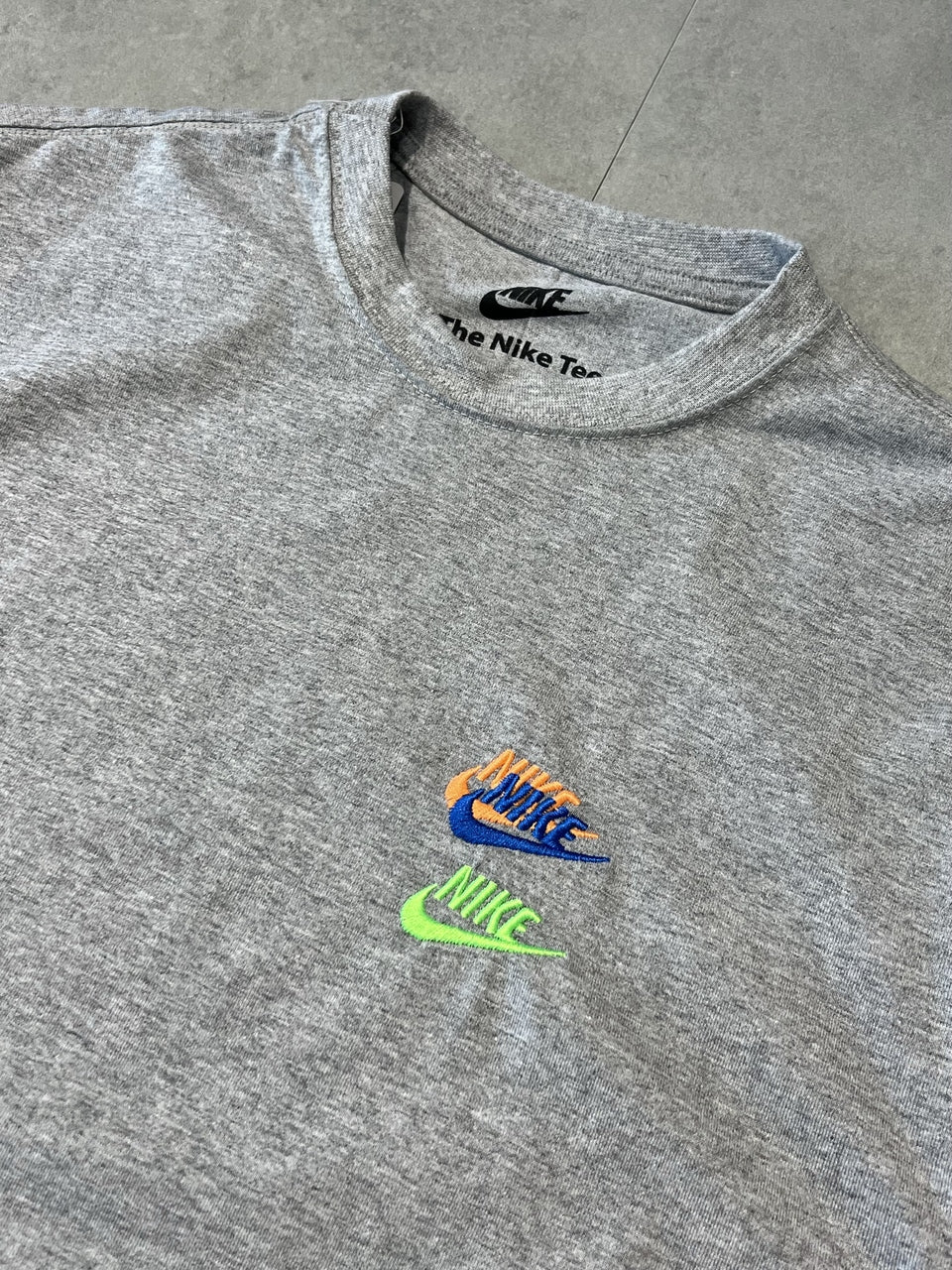 CAMISETA NIKE MULTI SWOOSH