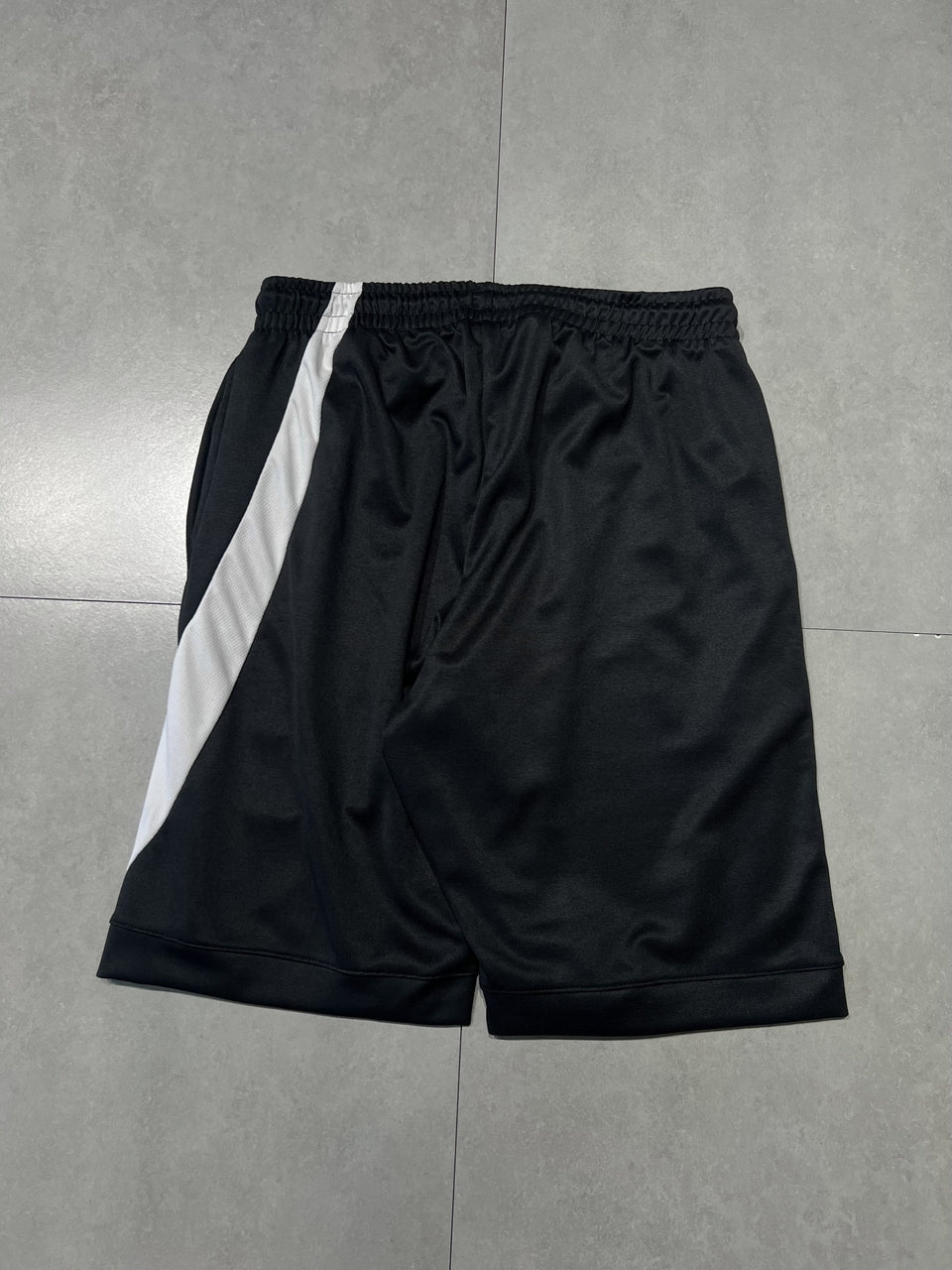 BERMUDA NIKE BIG SWOOSH