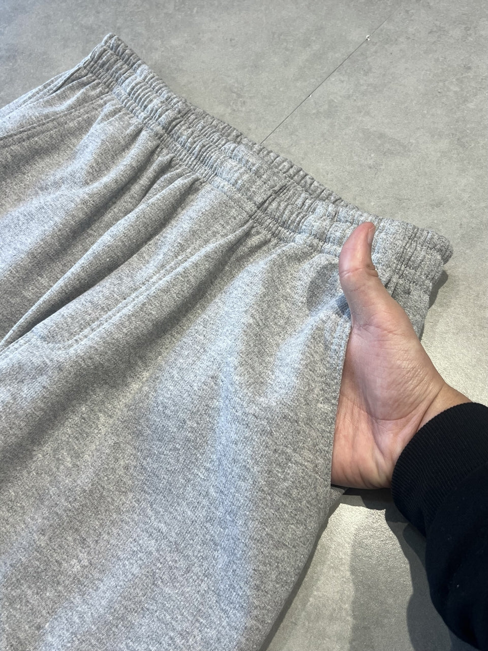 CALÇA MOLETOM RETA "BASIC"