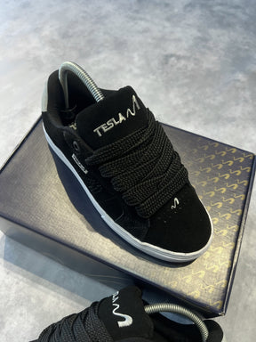 TÊNIS TESLA HERTZ "BLACK REFLECT"