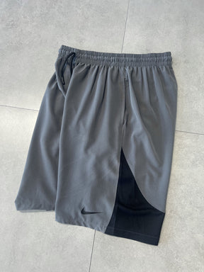 BERMUDA NIKE CHALLENGER
